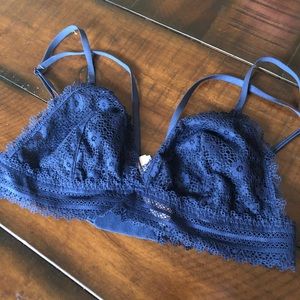 VS lace bralette